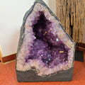 Amethyst +/- 32,65 kg 42,5x32x19 cm