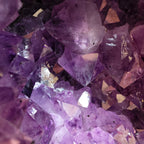 Amethyst +/- 32,65 kg 42,5x32x19 cm