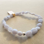 Chalcedon (hellblau) & Silber – handgefertigtes Reiki-Kugelarmband +/- 4–6 mm