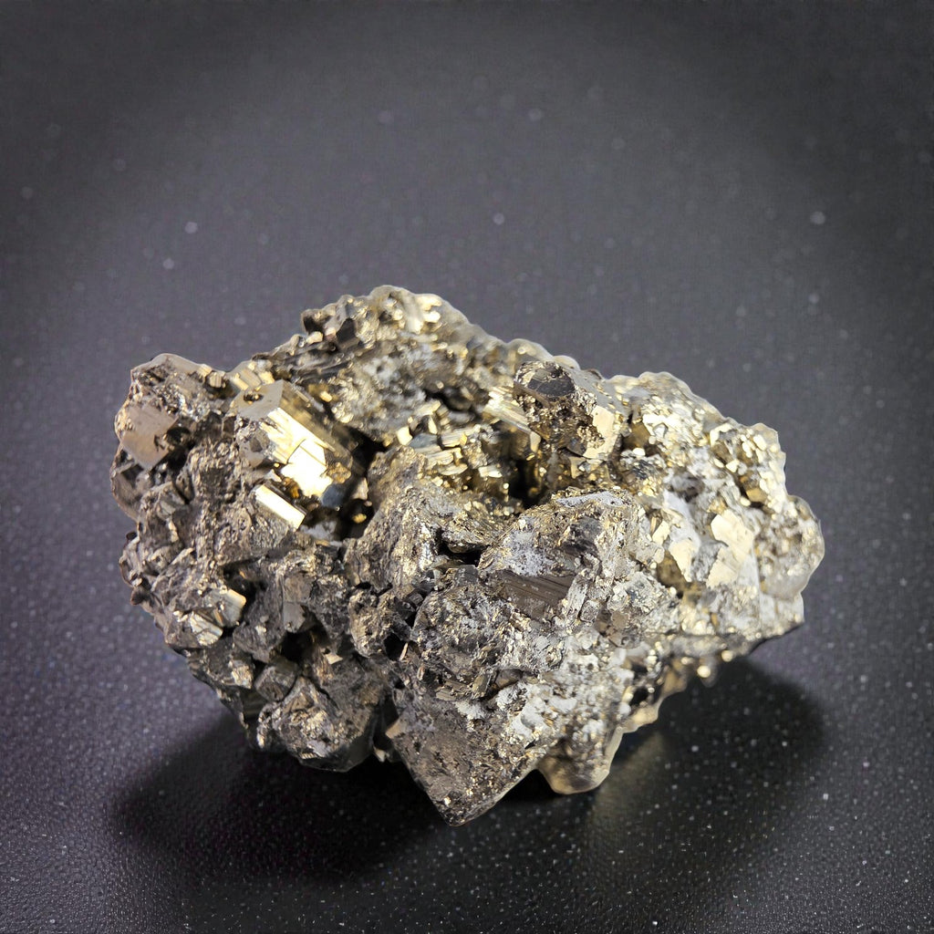 Pyrit (Schwefelkies, „Katzengold“) 0,09 kg +/- 5x3x2 cm