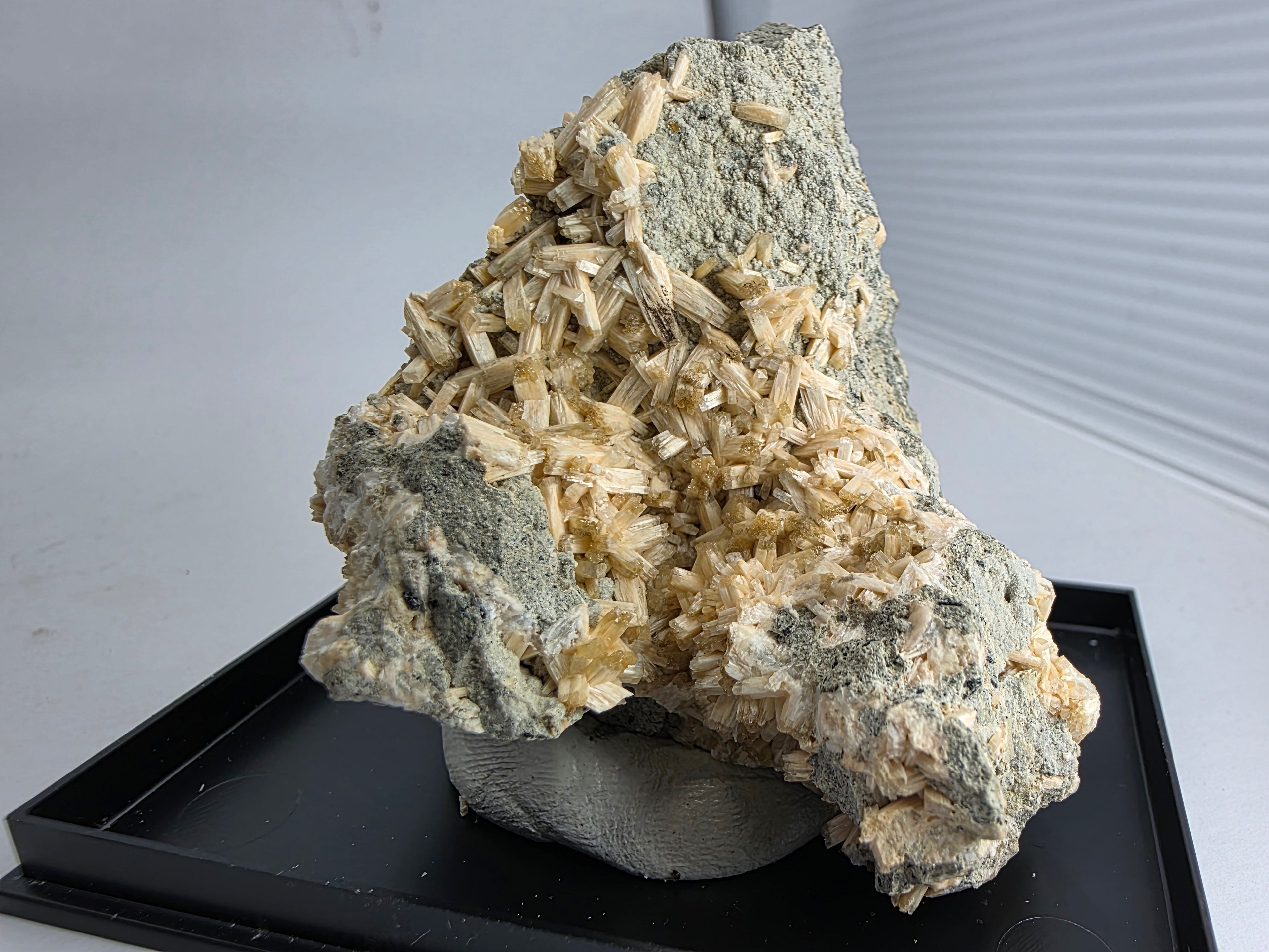 Natrolith 0,088 kg +/- 6x4x6 cm