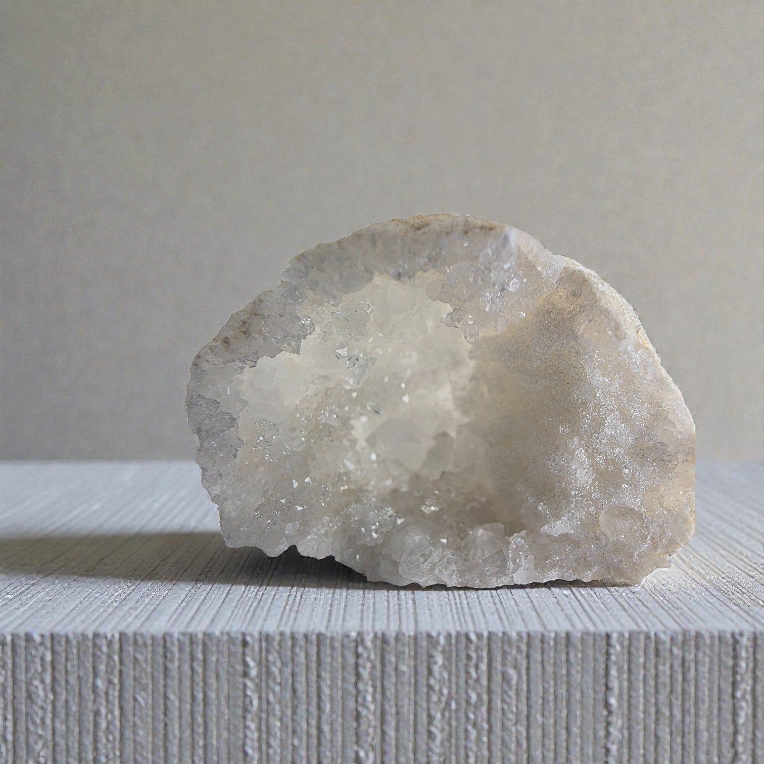 Bergkristall-Druse 0,045 kg +/- 5x5 cm