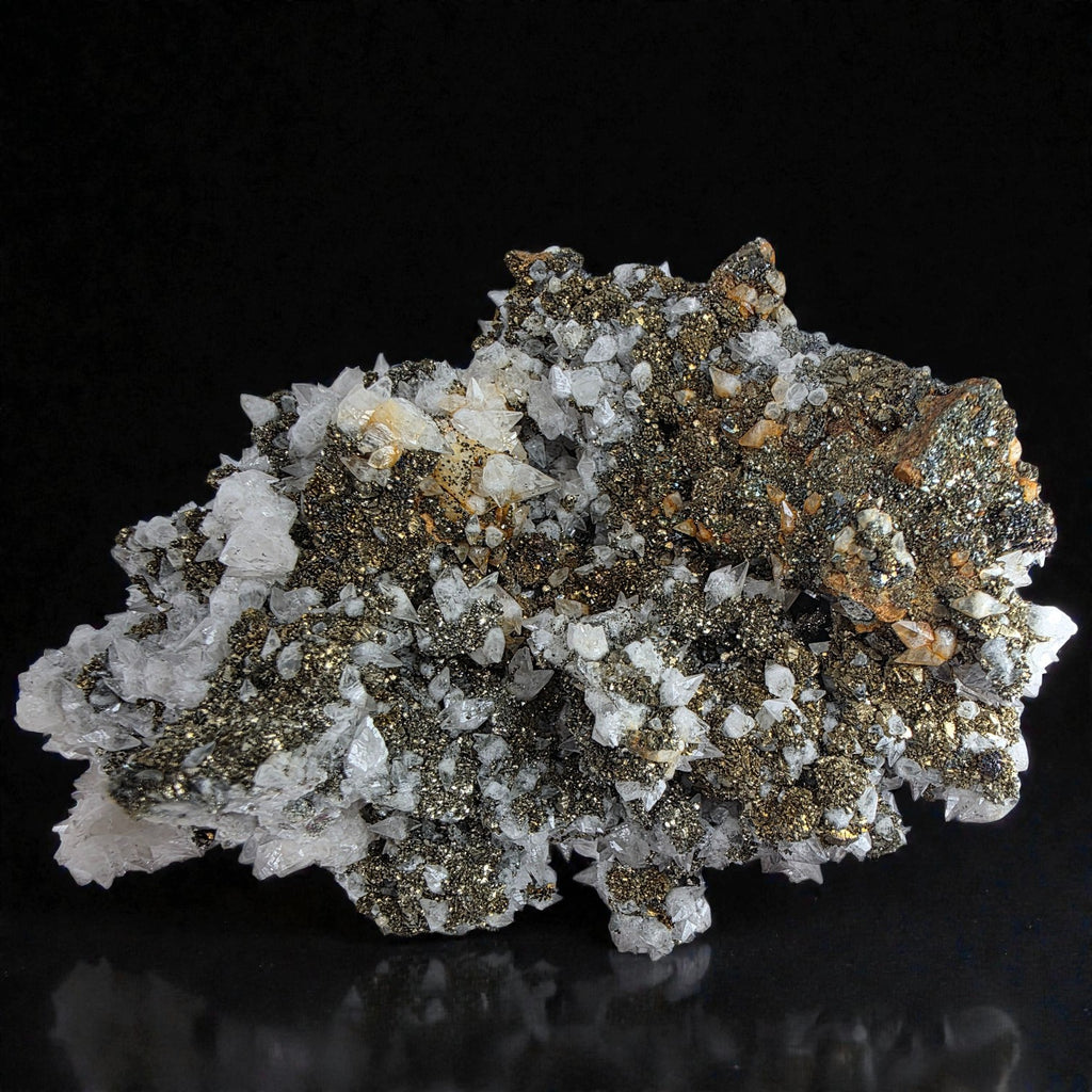 Pyrit mit Calcit 0,732 kg +/- 13x10x5 cm