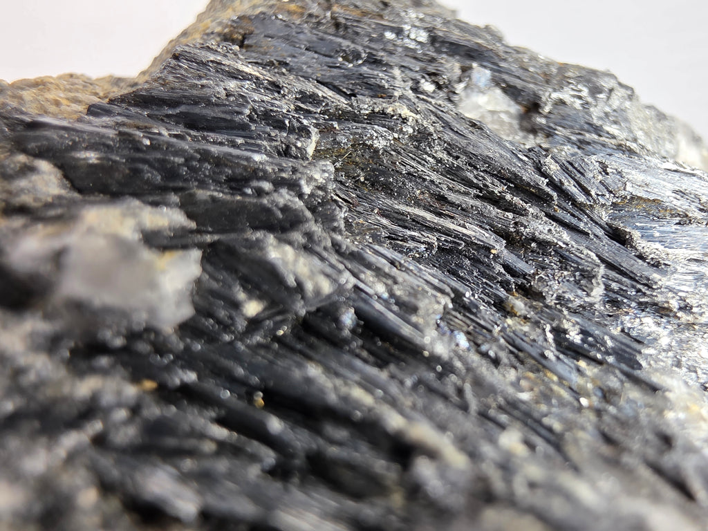 Antimonit 0,16 kg +/- 7x5x6 cm