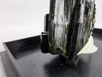 Epidot 0,023 kg +/- 3x1x2 cm