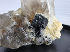 Hyalith mit Rauchquarz 0,03 kg +/- 3x3x3 cm