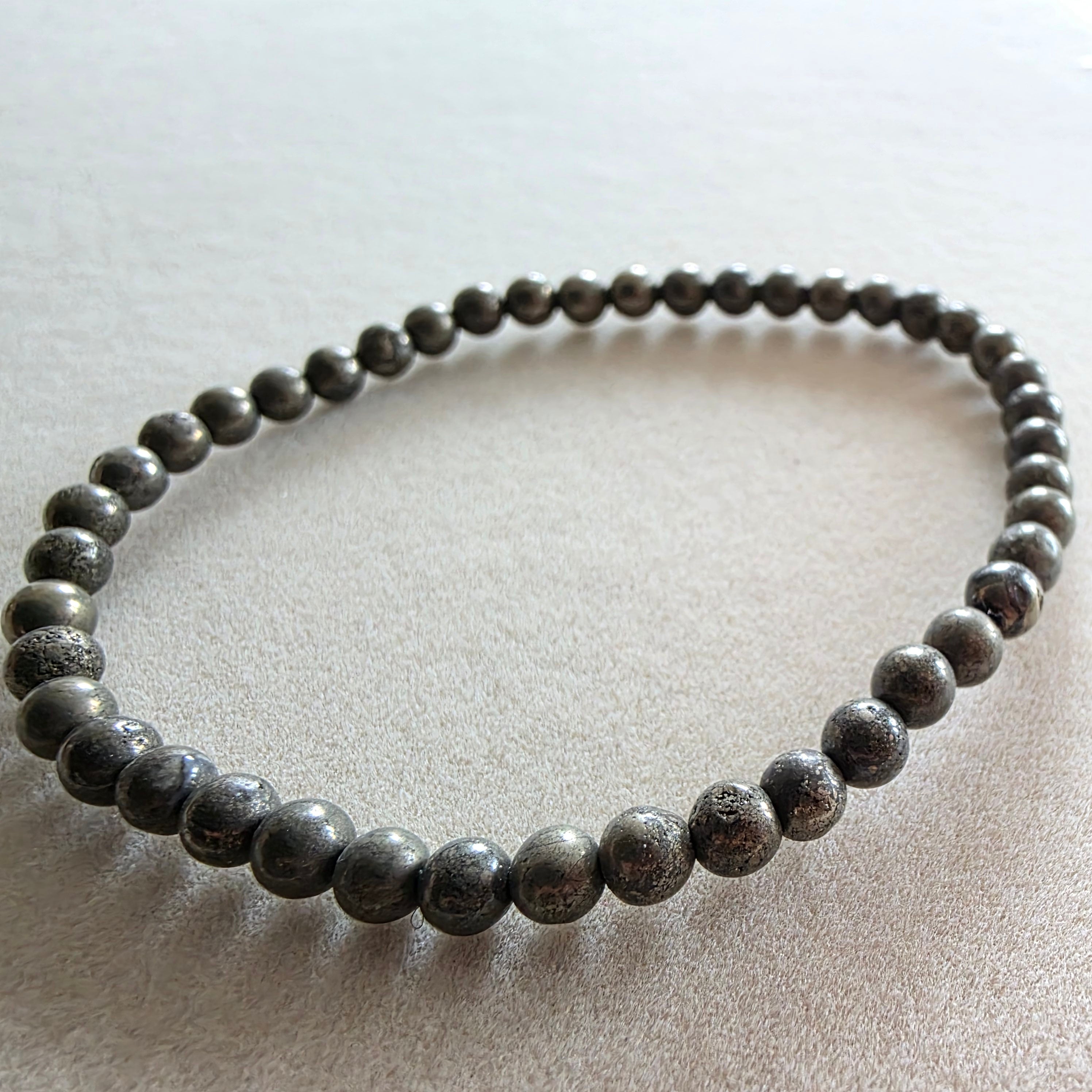 Pyrit Kugelarmband 4 mm
