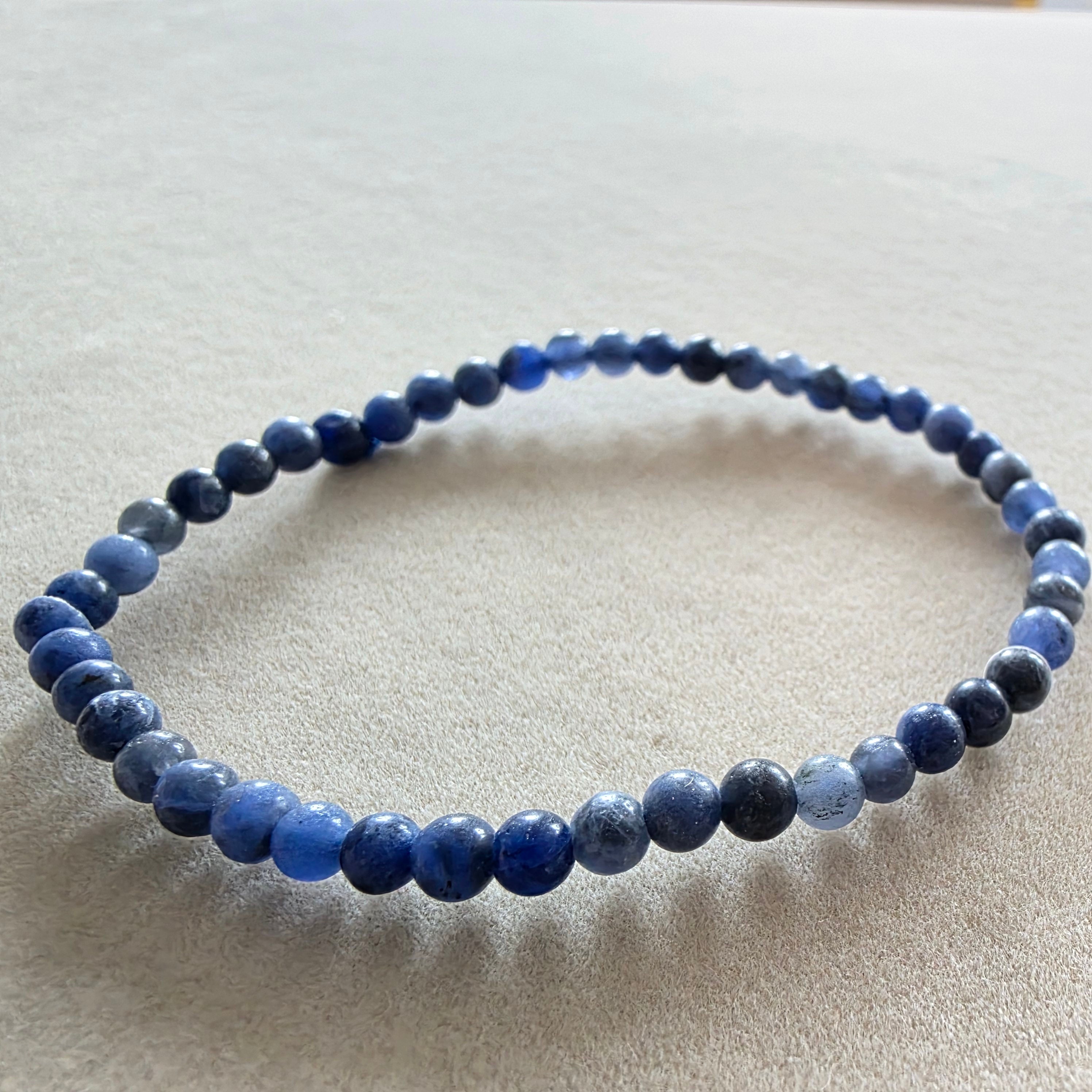 Sodalith Kugelarmband 4 mm